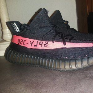 yeezys 350 v2 black red